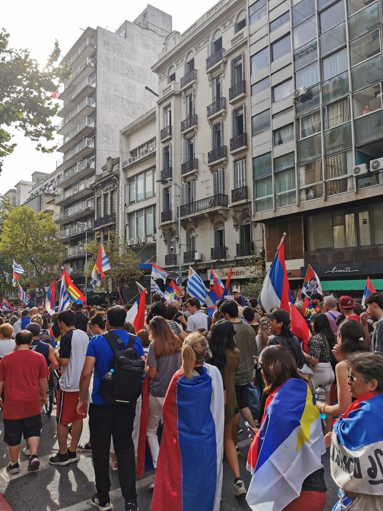 Kundgebung Flaggen Uruguay
